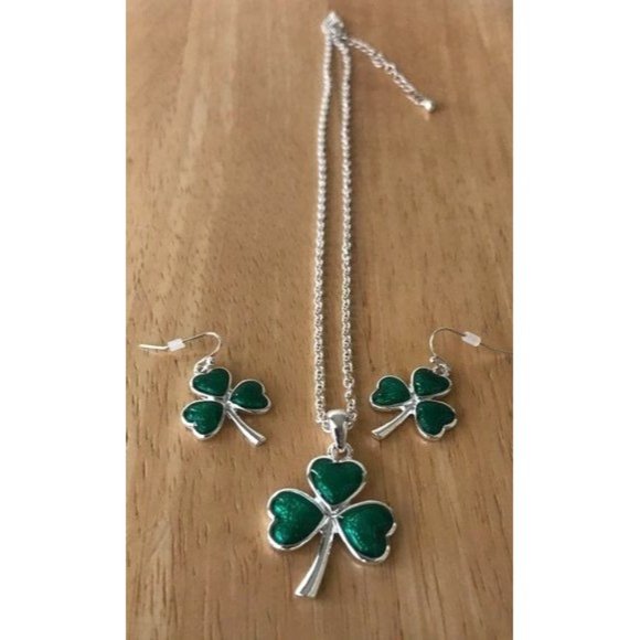 Shamrock Necklace Earrings Set Pendant 18 inch Chain St Patrick's Day Pa… - Picture 5 of 12
